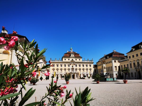 residenzschloss_ludwigsburg.jpg